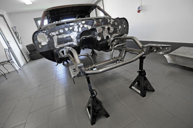 Foto - 1968 model Chevrolet Camaro'yu yenilediler!