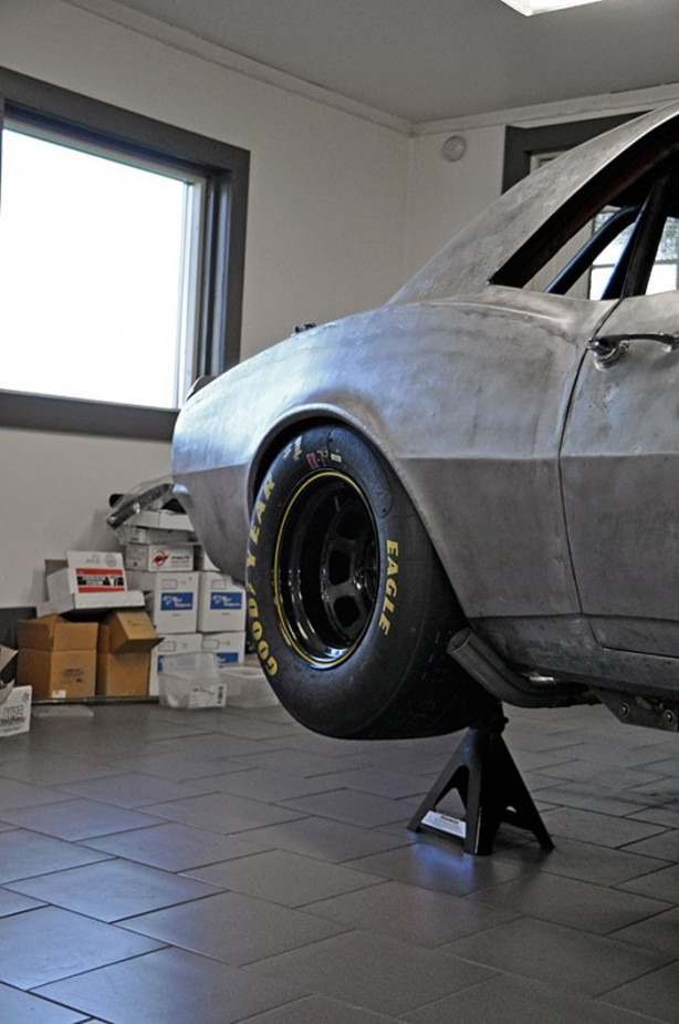 Foto - 1968 model Chevrolet Camaro'yu yenilediler!