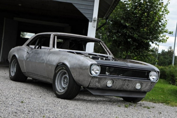 Foto - 1968 model Chevrolet Camaro'yu yenilediler!