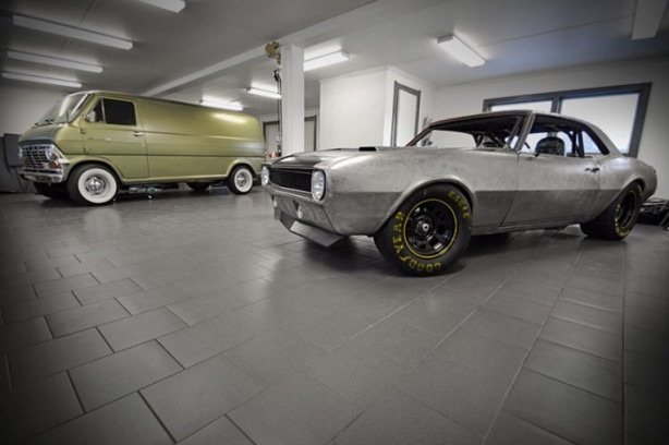 Foto - 1968 model Chevrolet Camaro'yu yenilediler!