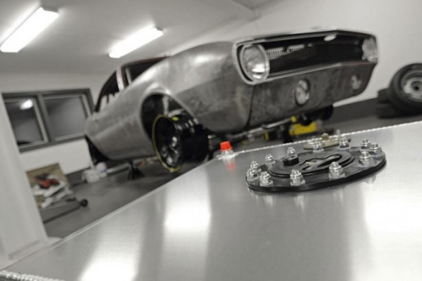 Foto - 1968 model Chevrolet Camaro'yu yenilediler!