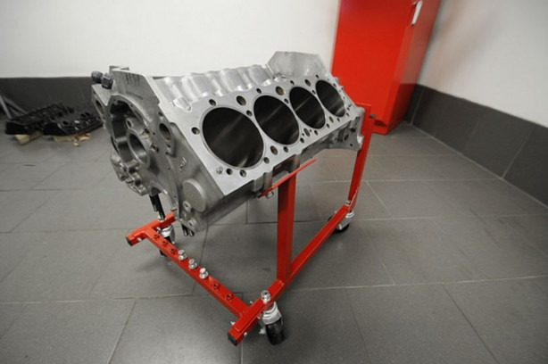 Foto - 1968 model Chevrolet Camaro'yu yenilediler!