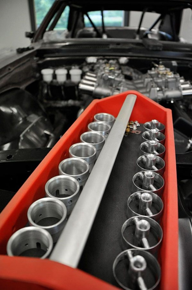 Foto - 1968 model Chevrolet Camaro'yu yenilediler!