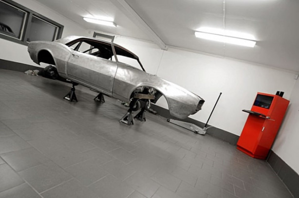 Foto - 1968 model Chevrolet Camaro'yu yenilediler!