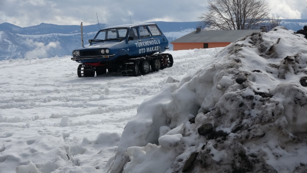 Foto - 1977 model Toros'a öyle bir şey yaptı ki... Görenler hemen telefona sarılıyor