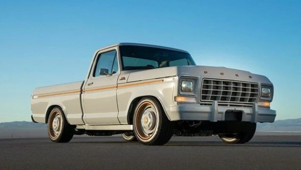 1978 model pikap elektirikli oldu