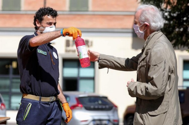 Foto - 2 aylık yasak sona erdi! İtalya sokağa dönüyor