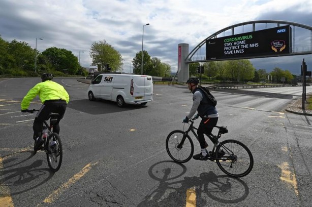 Foto - 2 aylık yasak sona erdi! İtalya sokağa dönüyor