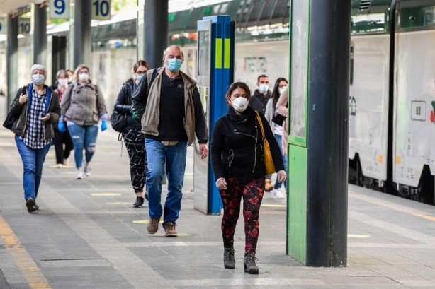 Foto - 2 aylık yasak sona erdi! İtalya sokağa dönüyor