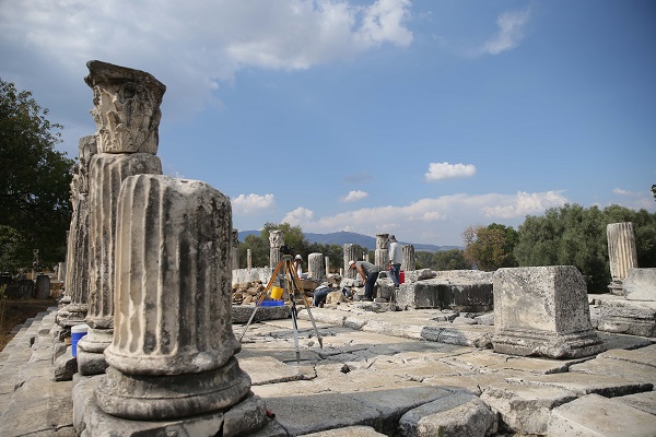 Foto - 2 bin 100 yıllık yapı ayağa kaldırılıyor
