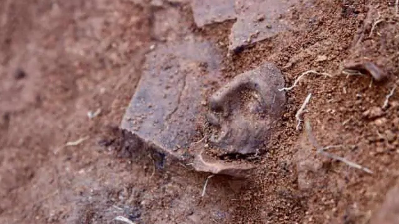 Foto - 2 bin 300 yıllık kalede keşfedildi: Sonuçları yayınlandı! Ordu'daki kazılarda yayınlan görüntüde boynuzlu heykel şaşırttı 