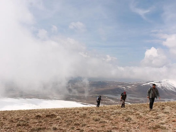 Foto - 2 bin 320 rakımda kuraklık! O gölün son hali korkuttu