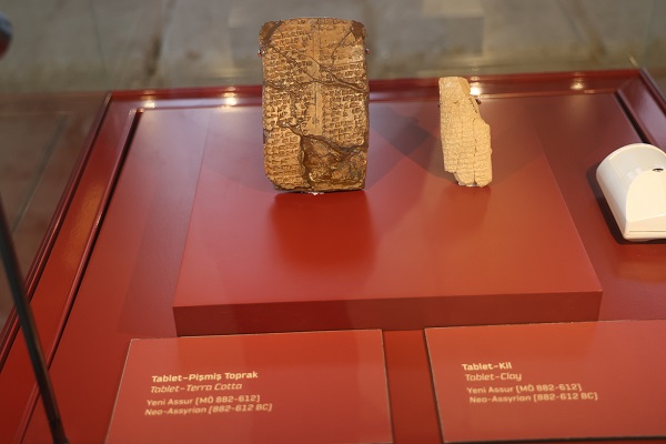 Foto - 2 bin 648 yıllık kil tablette dikkat çeken detay