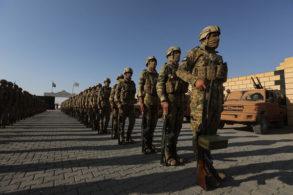 Foto - 2 bin asker! Suriye Milli Ordusu silah kuşandı