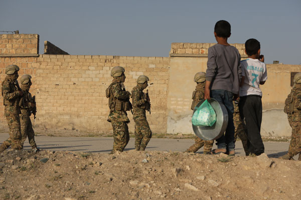 Foto - 2 bin asker! Suriye Milli Ordusu silah kuşandı