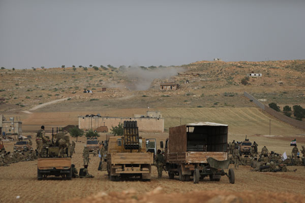 Foto - 2 bin asker! Suriye Milli Ordusu silah kuşandı