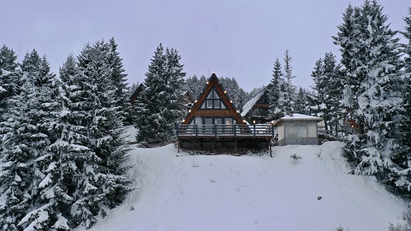 2 bin rakımlı yaylada kış keyfi yaşanıyor