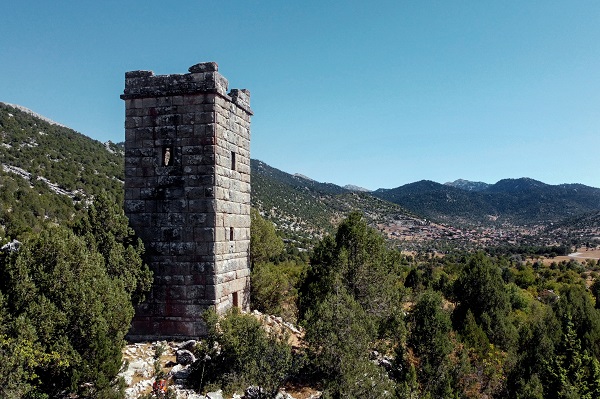 Foto - 2 bin yıldır Toros Dağları'nda yıllara meydan okuyor