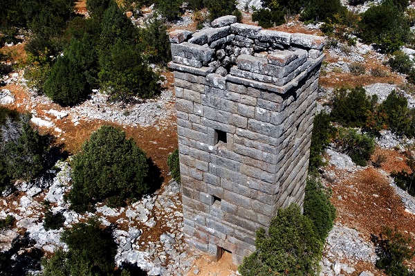 Foto - 2 bin yıldır Toros Dağları'nda yıllara meydan okuyor