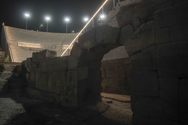 Foto - 2 bin yıllık alan ışıklandırıldı