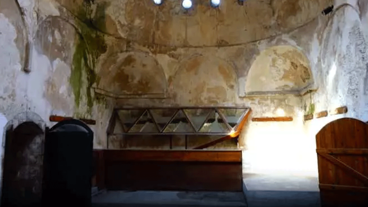 Foto - Tarihi hamam satılıyor! Fiyatı dudak uçuklattı!