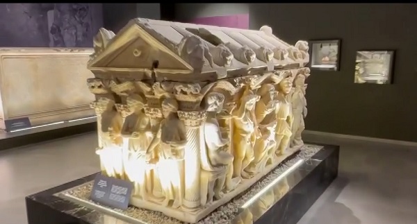 Foto - 2 bin yıllık taç o müzede