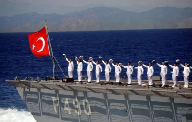 Foto - 2 dev İslam ülkesinin güvenliği Türklere emanet! ABD'liler yakın takipte