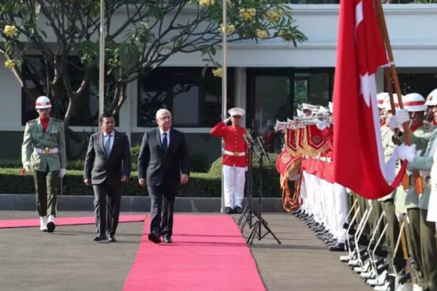 Foto - 2 dev İslam ülkesinin güvenliği Türklere emanet! ABD'liler yakın takipte