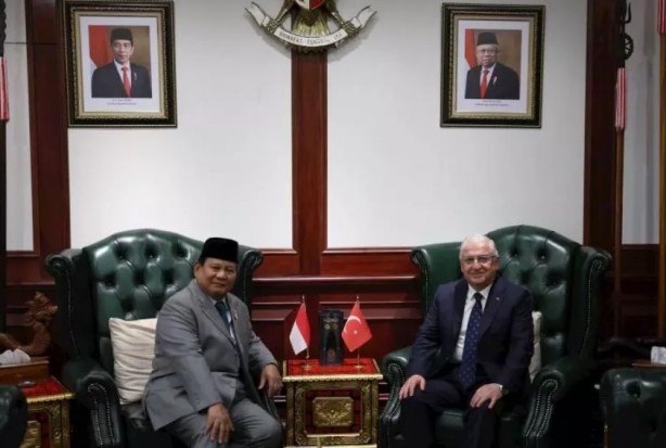 Foto - 2 dev İslam ülkesinin güvenliği Türklere emanet! ABD'liler yakın takipte