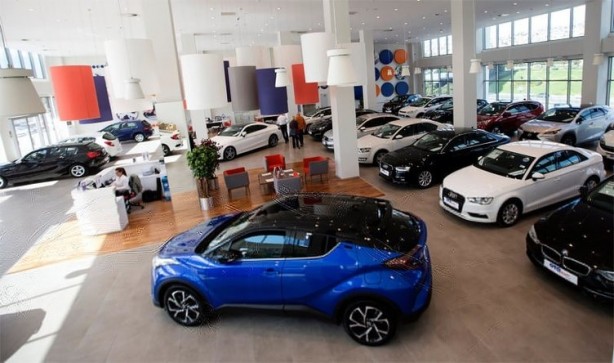 Foto - 2. el araçların fiyatı düştü ama galericiler hala sinek avlıyor!