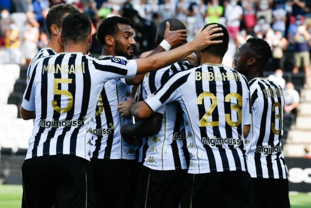 Foto - 2 Fransız takımına büyük şok! Küme düşürüldü