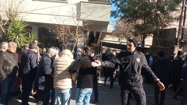 Foto - 2 kadın ölü bulundu! İstanbul'daki evden çıkanlar dehşete düşürdü