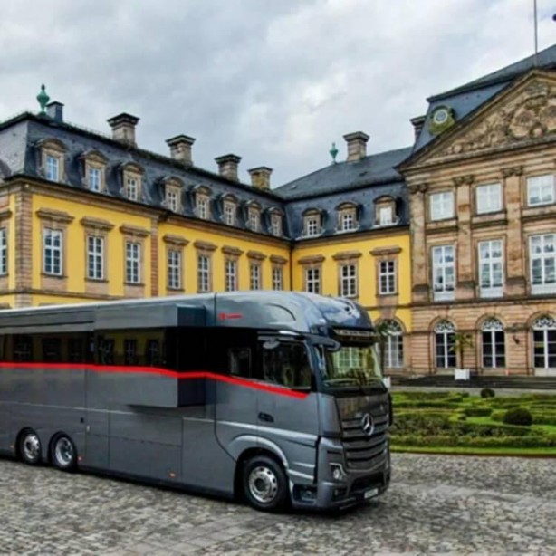 Foto - 2 milyon dolarlık karavan