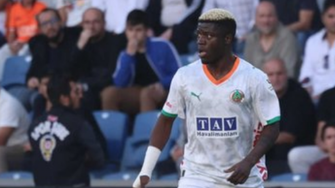 2 Ocak 2026 öyle bir isimle açılacak ki... Fenerbahçe'den bir transfer daha! İşte bonservis bedeli