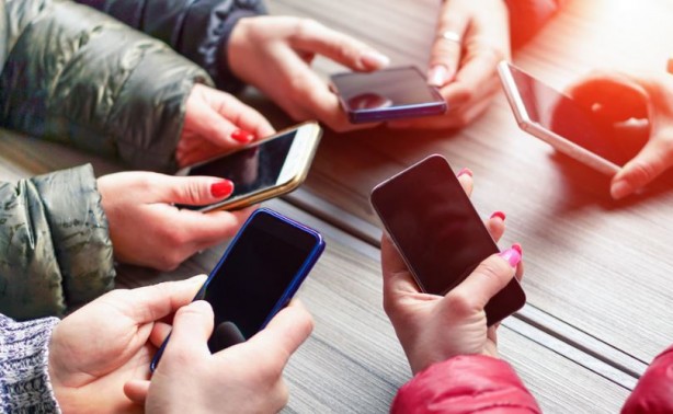 Foto - 12 yıllık araştırmanın sonuçları paylaşıldı! Cep telefonu bu hastalığı tetikliyor