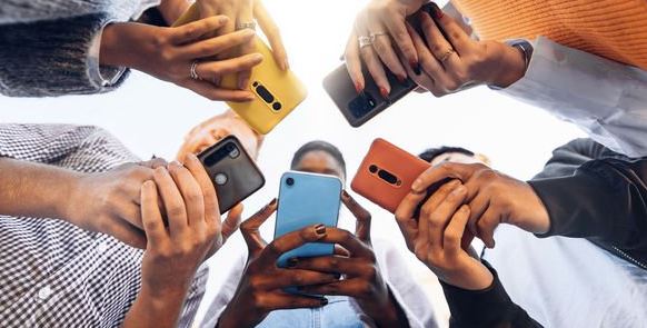 Foto - 12 yıllık araştırmanın sonuçları paylaşıldı! Cep telefonu bu hastalığı tetikliyor