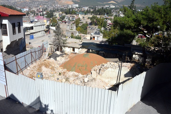 Foto - 20 ay sonra enkazdan çıkarıldı! Fransız işgalinin simgesi