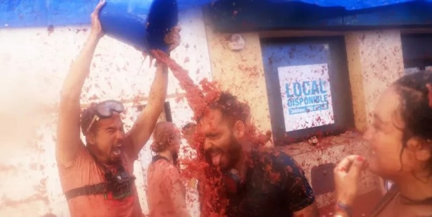 Foto - 20 bin kişilik israf festivali: Tonlarca domatesi heba ettiler! 