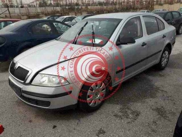 Foto - 20 bin TL'den başlıyor! Bu otomobiller peynir ekmek gibi satılıyor