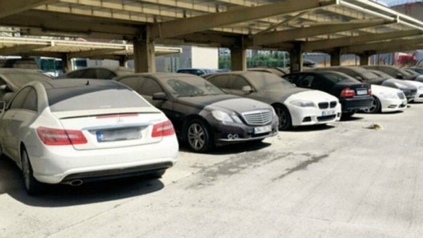 Foto - 20 bin TL'den başlıyor! Bu otomobiller peynir ekmek gibi satılıyor