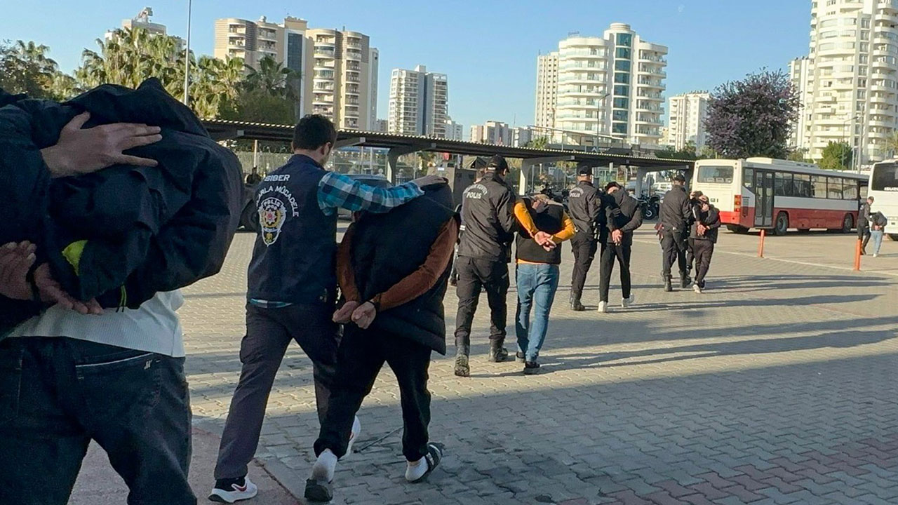 Foto - 20 ilde dev operasyon! Çok sayıda gözaltı var: İşte ele geçirilenler