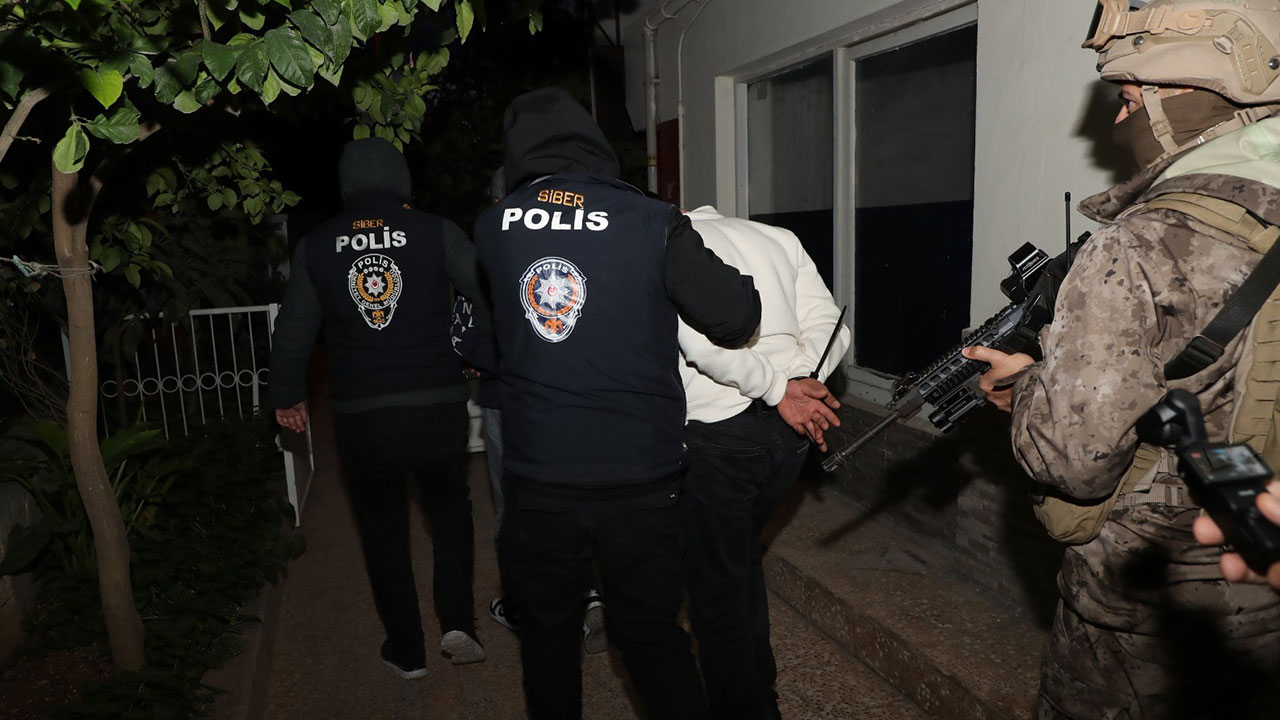 Foto - 20 ilde dev operasyon! Çok sayıda gözaltı var: İşte ele geçirilenler