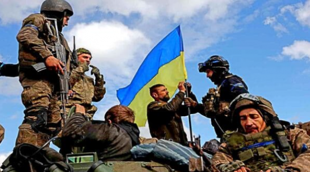 Foto - 20 SİHA birden düşürüldü