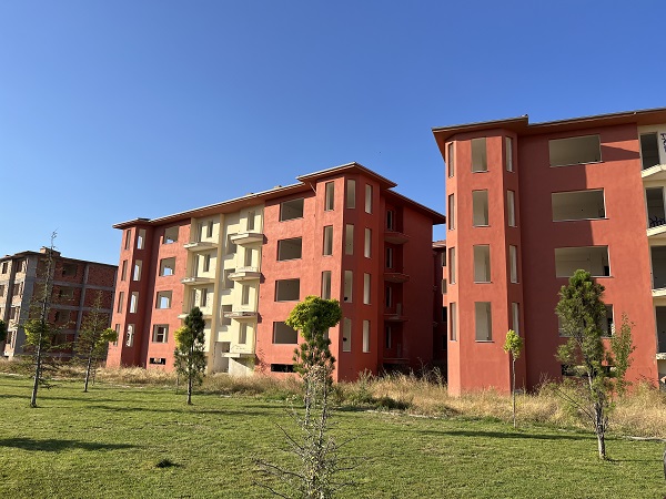 Foto - Kiralık ev bulunamıyor ama… Bu binaların hikayesini duyan şaşırıyor