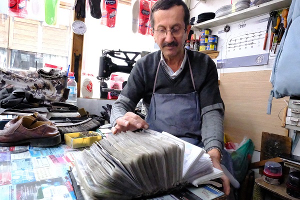 Foto - 20 yıldır biriktiriyor! Eskişehir'de herkes bu yüzden onun kapısını çalıyor