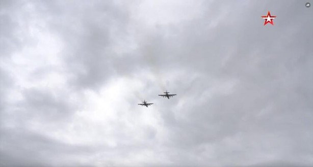 Foto - 200 bin asker, 80 savaş uçağı, 15 gemi ve yüzlerce tank! Yeryüzünün en büyük ülkesi harekete geçti