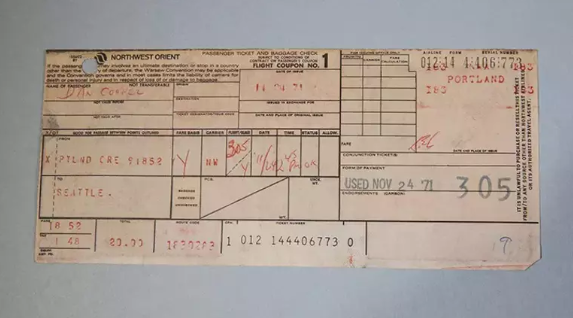 Foto - 200 bin dolarla uçaktan atladı! FBI da devreye girdi ama…