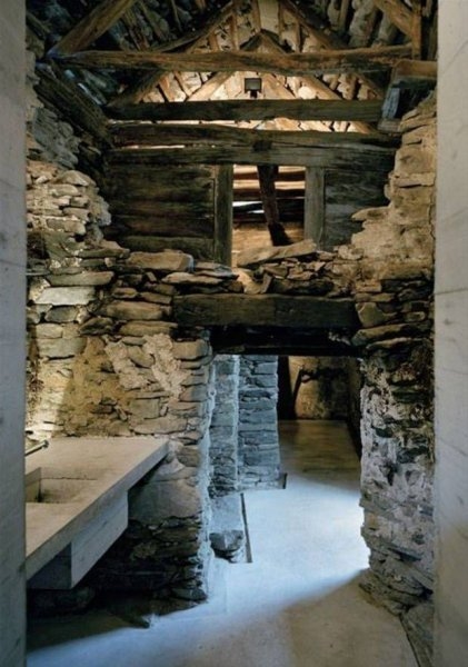 Foto - 200 yıllık tarihi evin şaşırtan iç tasarımı