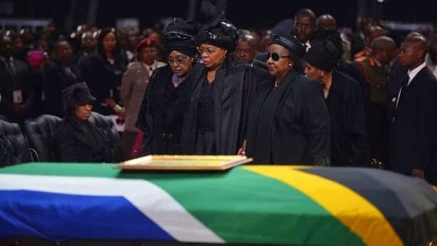 Foto - 2000'li yıllara damga vurmuş unutulmaz fotoğraflar