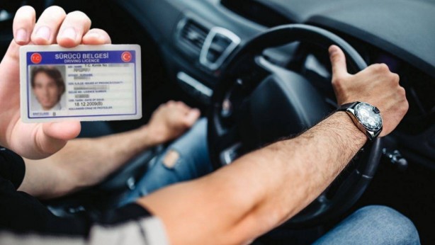 Foto - 2016'dan önce ehliyet çıkartanlara flaş uyarı! Tüm Türkiye’ye böyle duyuruldu